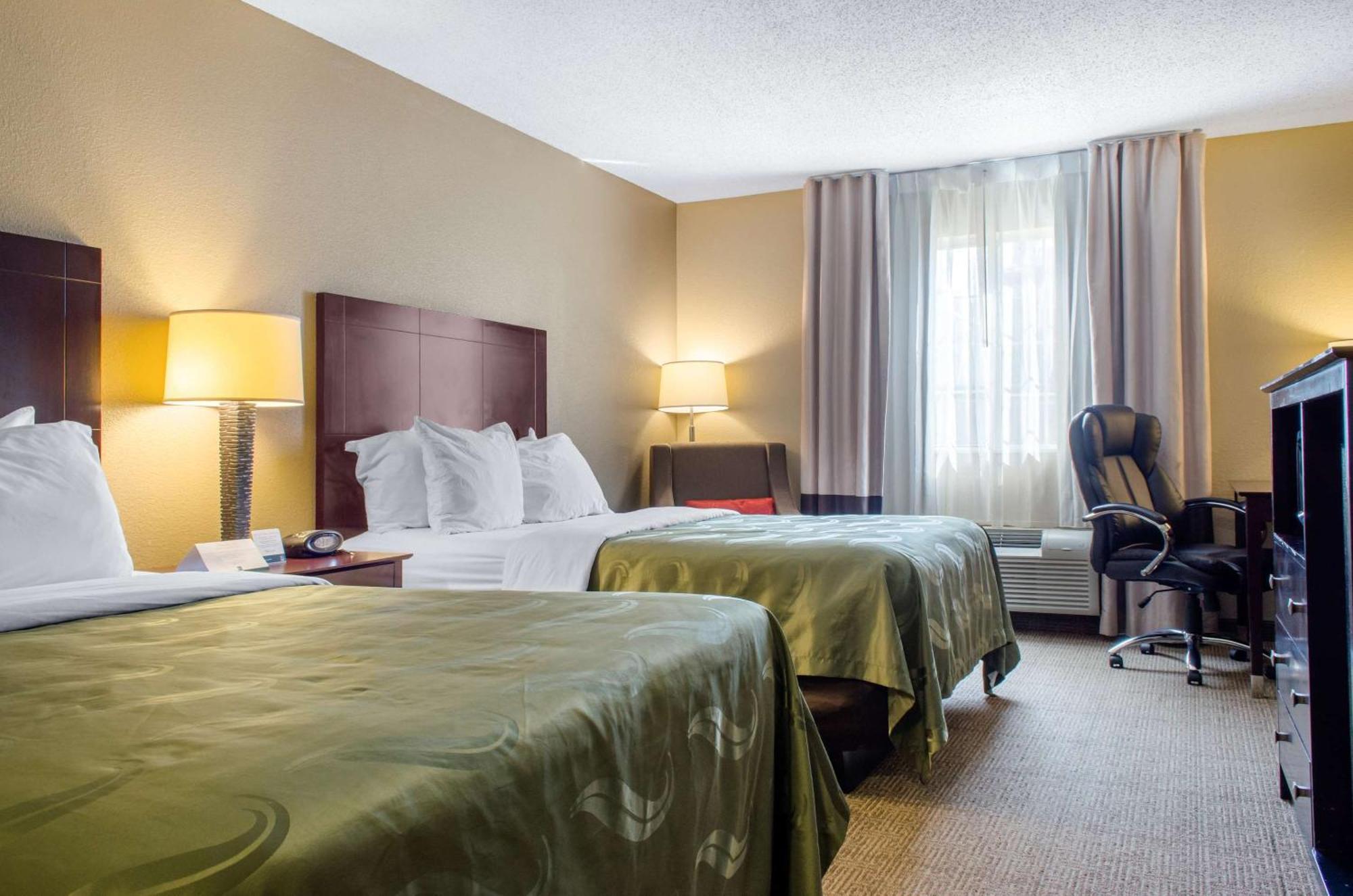 Quality Inn Растон Екстер'єр фото