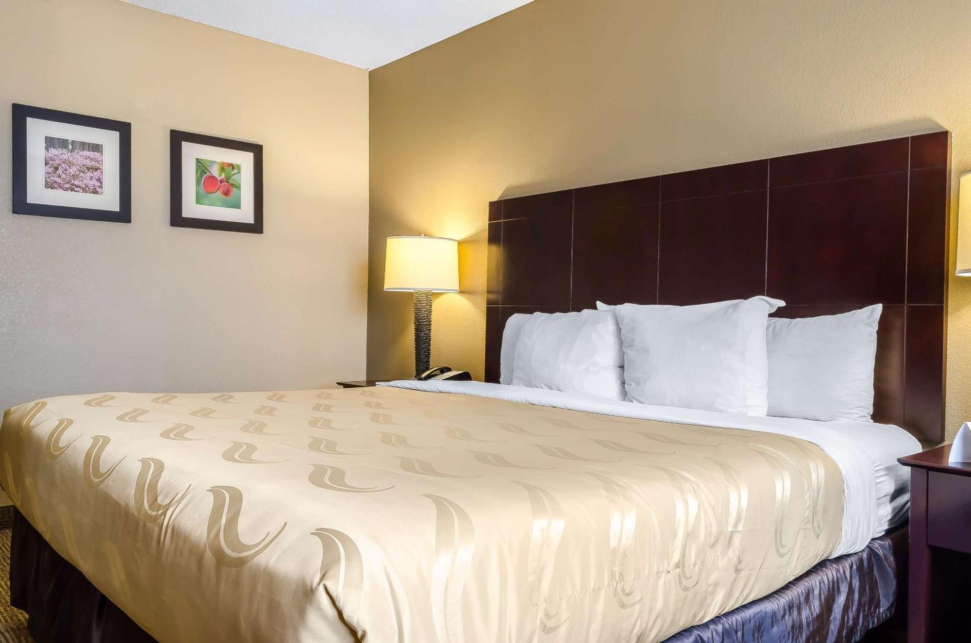 Quality Inn Растон Екстер'єр фото